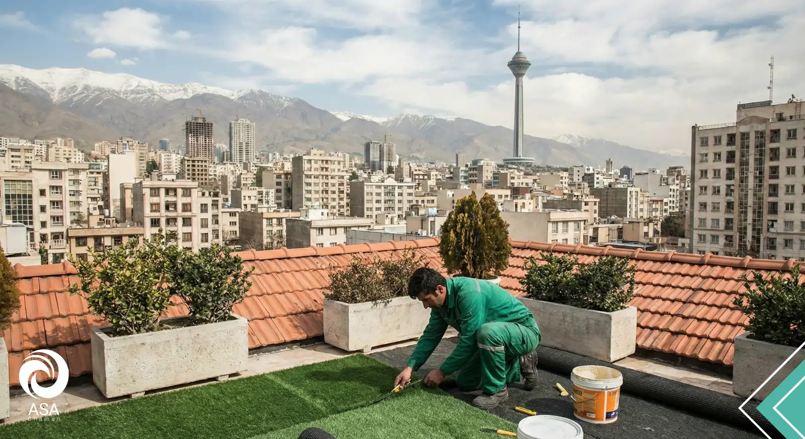 نمونه قبل و بعد چمن مصنوعی دور استخر